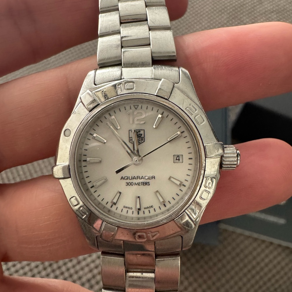 TAG Heuer Aquaracer Silver Smartwatch